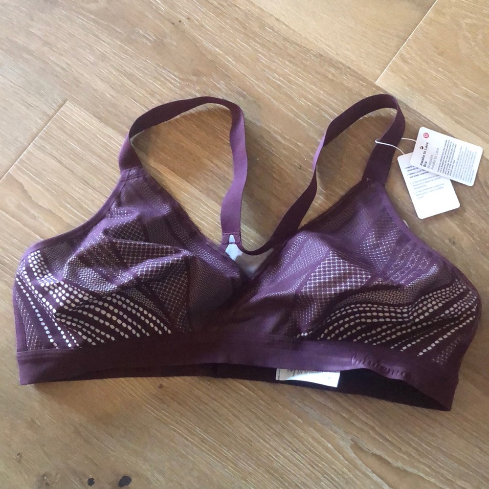 💥FLASH SALE 💥 NWT Lululemon Awake to Lace Bra